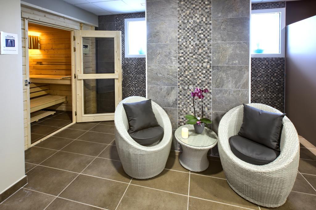 גרדיניון Logis Hotel Restaurant & Spa Au Comte D'Ornon מראה חיצוני תמונה