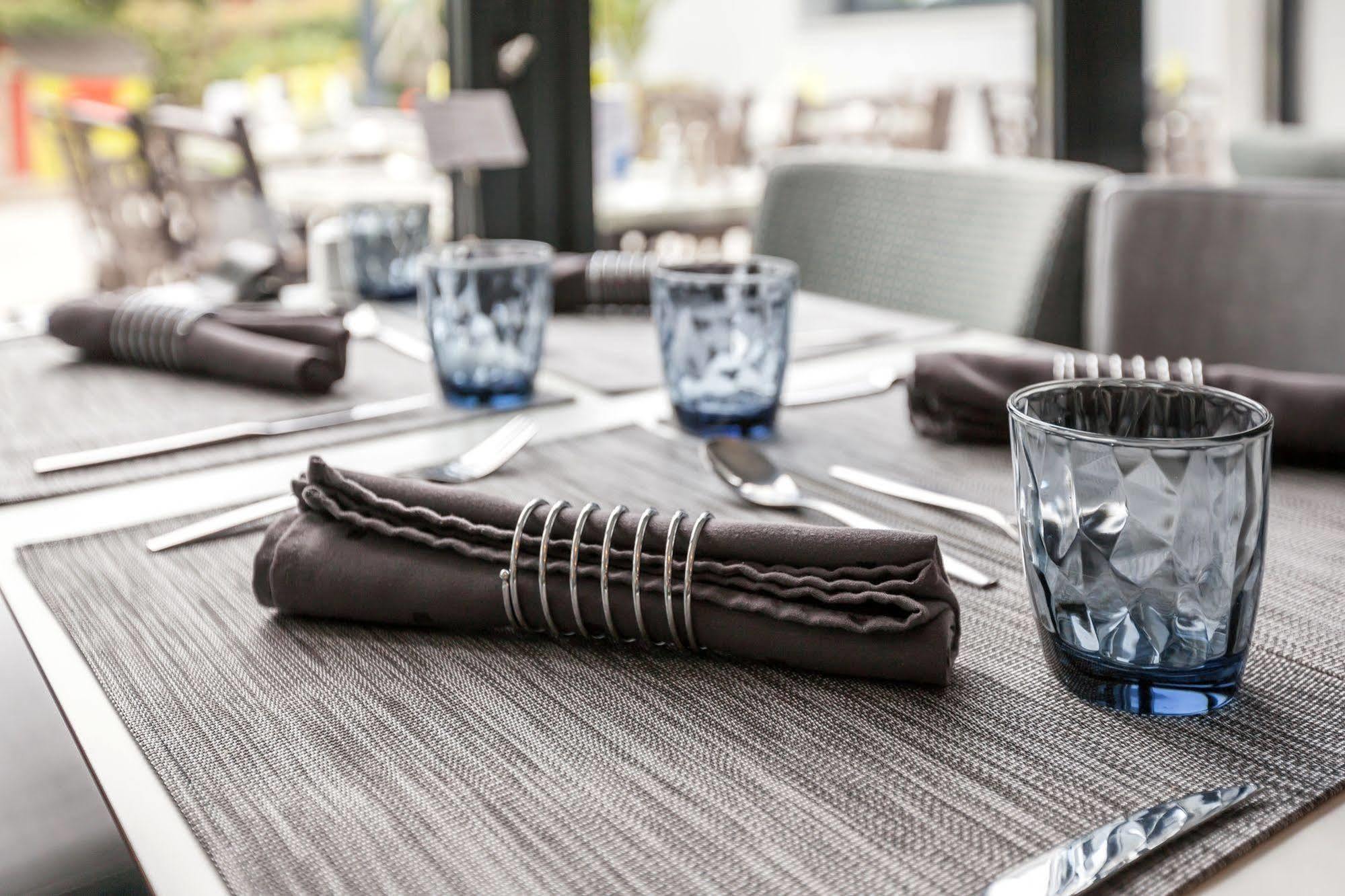 גרדיניון Logis Hotel Restaurant & Spa Au Comte D'Ornon מראה חיצוני תמונה
