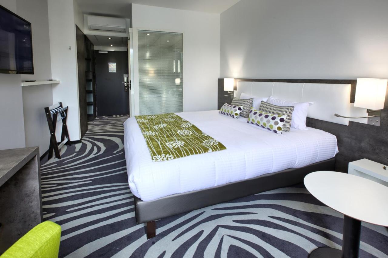 גרדיניון Logis Hotel Restaurant & Spa Au Comte D'Ornon מראה חיצוני תמונה